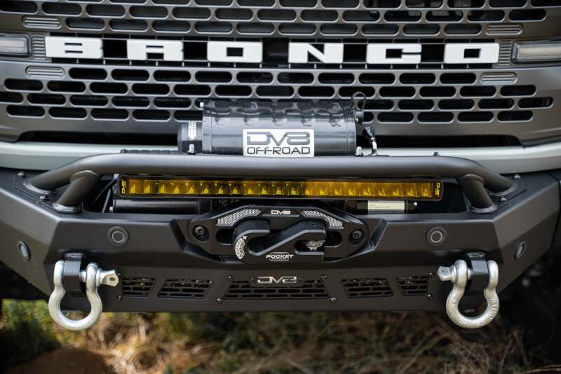DV8 Offroad 20-Inch Elite Series Amber LED Light Bar for Vehicle Mounts - BE20SW105W-A