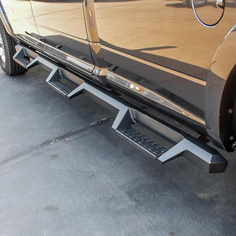 Westin/HDX 19-20 Ram 2500/3500 Crew Cab (8ft Bed) Drop Wheel to Wheel Nerf Step Bars - Txt Black