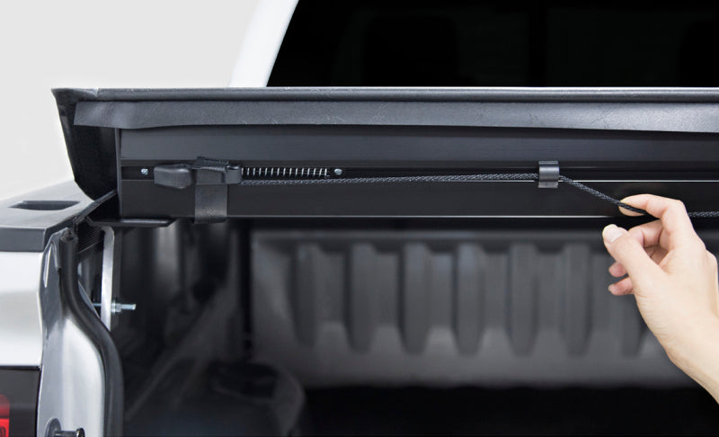 Access 2022+ Nissan Frontier 6ft Bed LORADO Roll-Up Cover