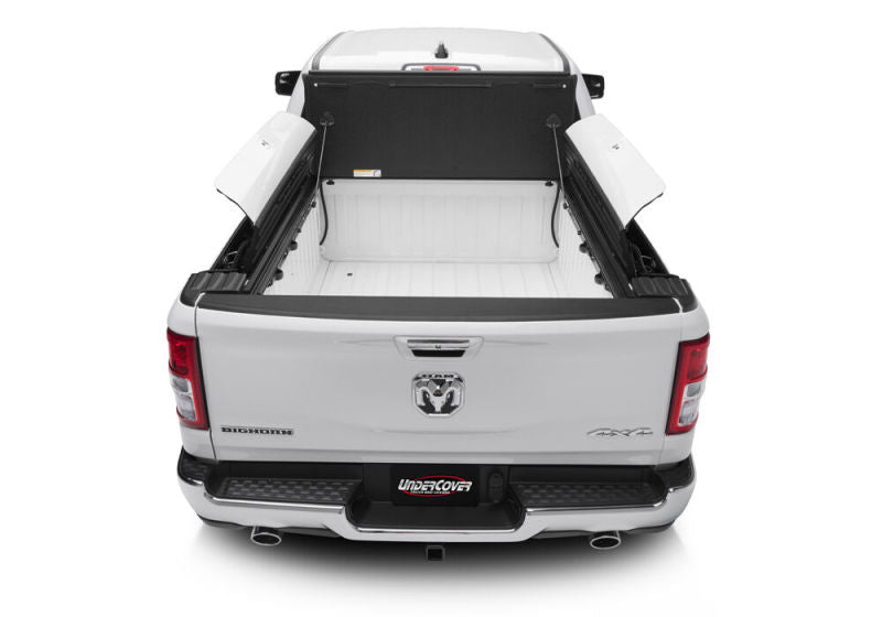 UnderCover 19-20 Ram 1500 (w/ Rambox) 5.7ft Armor Flex Bed Cover