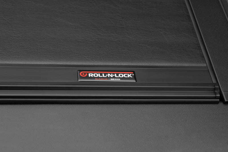 Roll-N-Lock 2019 RAM 1500 65-1/2in M-Series Retractable Tonneau Cover