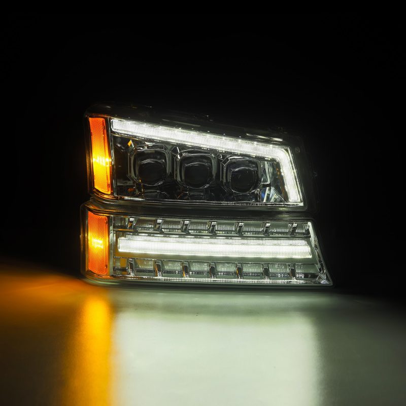 AlphaRex NOVA LED Projector Headlights Chrome 03-06 Chevy Silverado 1500/2500HD/3500HD/Avalanche 880255