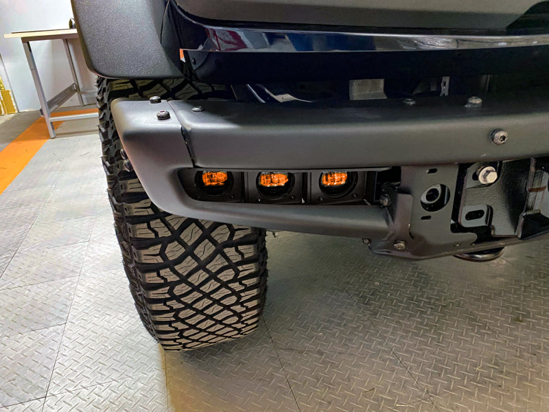 ORACLE Lighting Triple Amber LED Fog Light Kit for Steel Bumper for High 21-22 Ford Bronco 5890-005