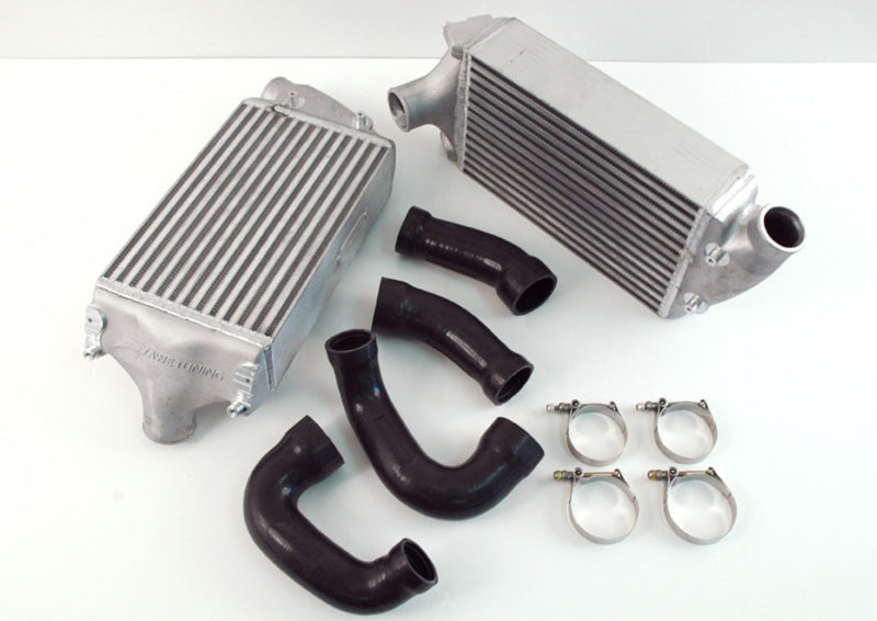 AWE Tuning Performance Intercoolers - Black Hoses for Porsche 997TT/GT2 4510-11046