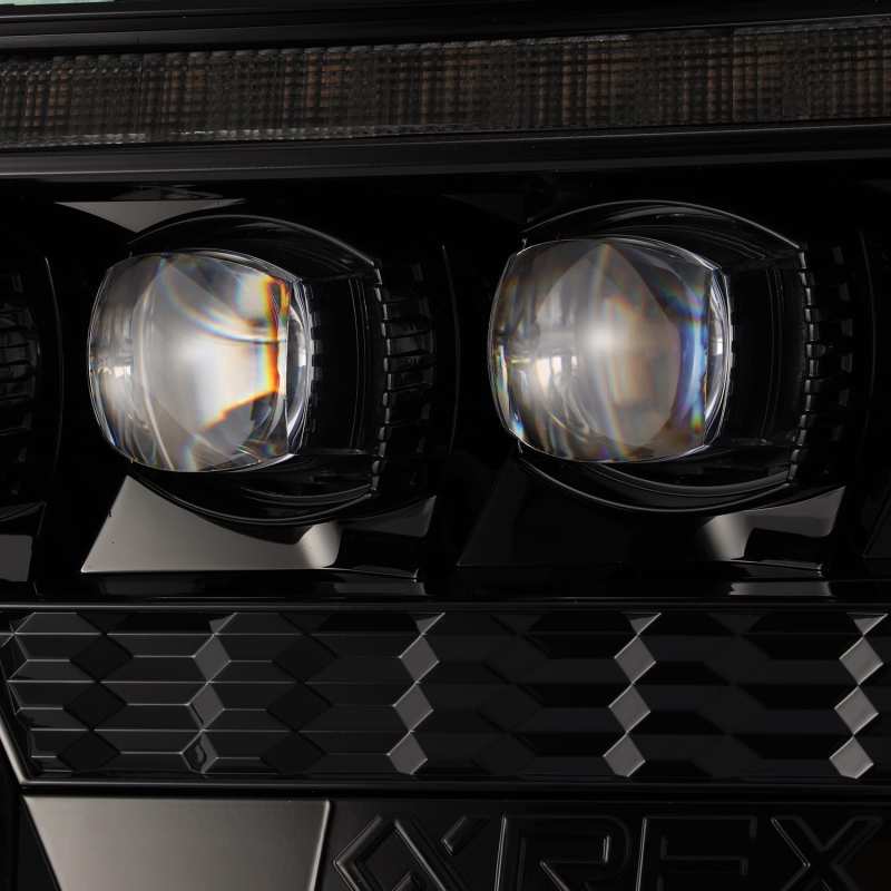 AlphaRex NOVA LED Projector Headlights Plank Alpha Black for 12-15 Toyota Tacoma 880752