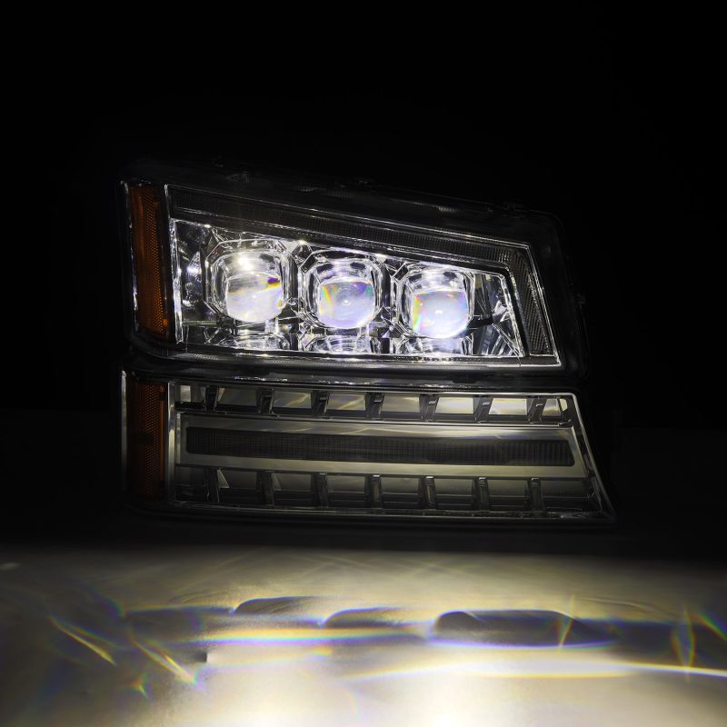 AlphaRex NOVA LED Projector Headlights Chrome 03-06 Chevy Silverado 1500/2500HD/3500HD/Avalanche 880255