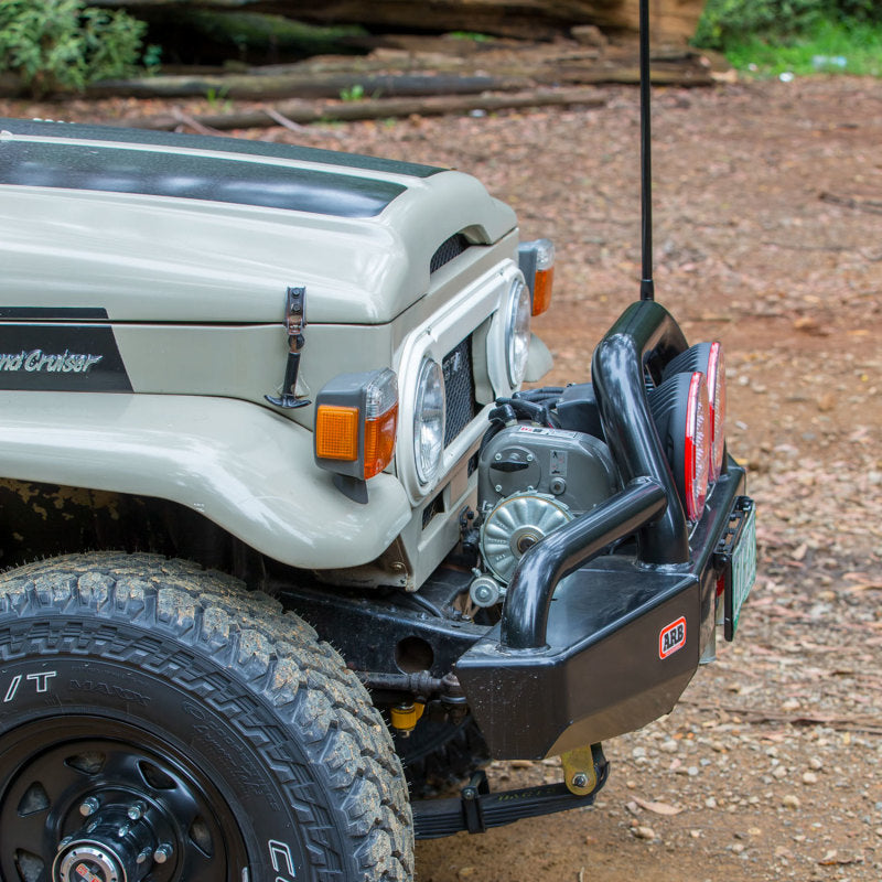 ARB Deluxe Bumper Winchbar For Toyota Lc40/42/45/47 3420020
