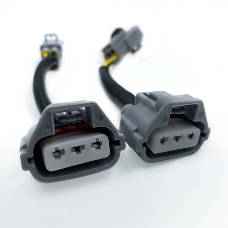 AlphaRex Toyota Tacoma 16-20 TRD Wiring Adapter AlphaRex Projector Headlight Converter 810014