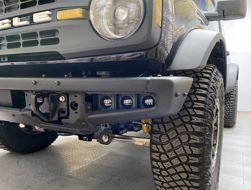 ORACLE Lighting Triple White LED Fog Light Kit for 21-22 Ford Bronco Steel Bumper 5890-001