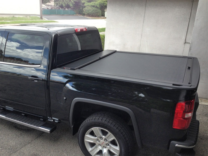 Roll-N-Lock 17-18 Ford F-250/F-350 Super Duty LB 96-1/2in M-Series Retractable Tonneau Cover