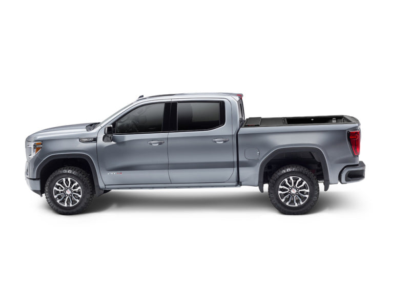 Roll-N-Lock 2020 Chevy Silverado / GMC Sierra 2500-3500 80-1/2in M-Series Retractable Tonneau Cover